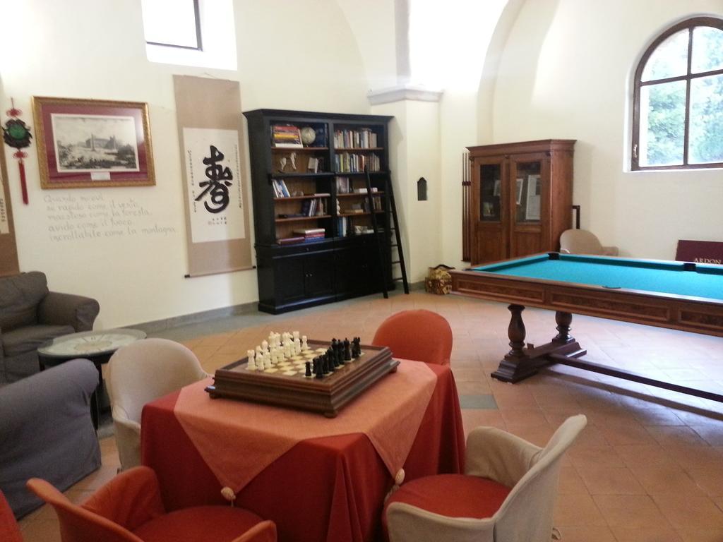 Agriturismo Le Torri Di Porsenna Petrignano Del Lago Экстерьер фото