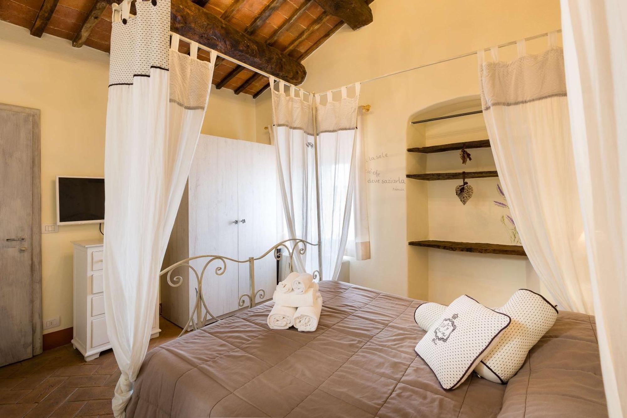 Agriturismo Le Torri Di Porsenna Petrignano Del Lago Экстерьер фото