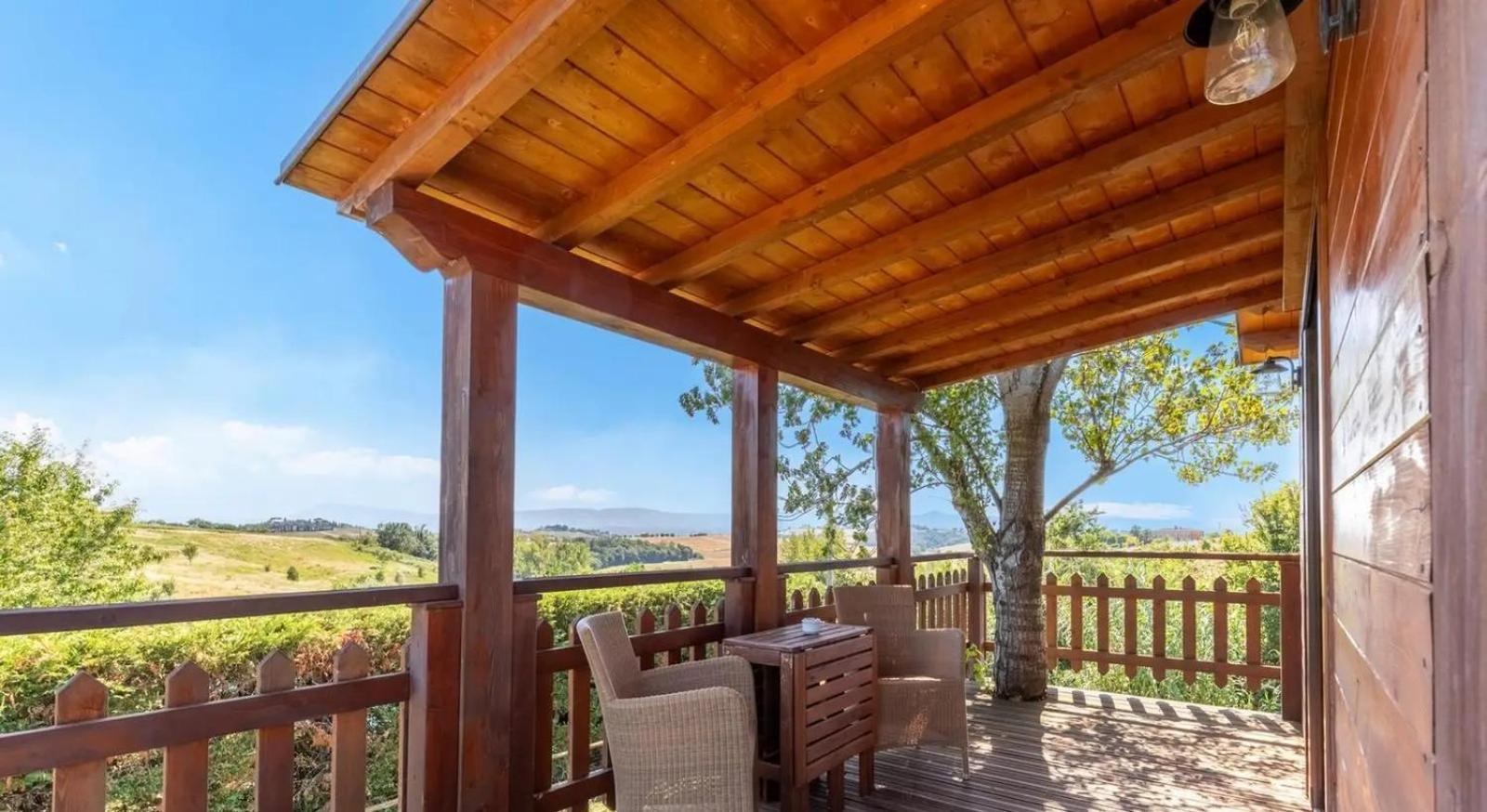 Agriturismo Le Torri Di Porsenna Petrignano Del Lago Экстерьер фото